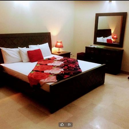 Royal Galaxy Bed & Breakfast Islamabad - For Families Only Ngoại thất bức ảnh